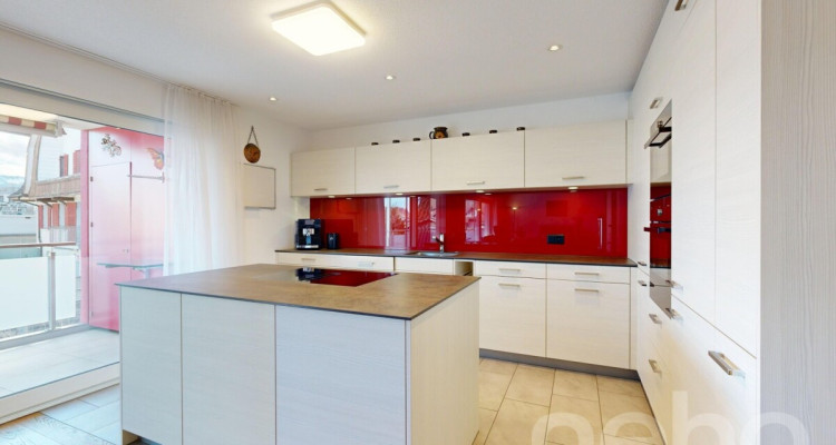 Modern, lichtdurchflutet und zentral gelegen mit schöner Weitsicht image 5