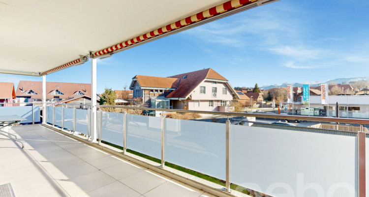 Modern, lichtdurchflutet und zentral gelegen mit schöner Weitsicht image 10