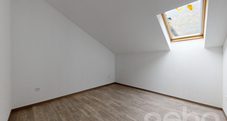 Spacieux appartement lumineux avec 2 places de parc à Collonges image 9