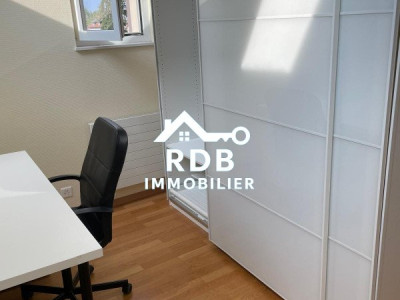 Appartement de 4 pièces au 2ème étage situé à Chêne-Bourg 1225  image 4