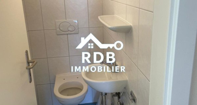 Appartement de 4 pièces au 2ème étage situé à Chêne-Bourg 1225  image 10