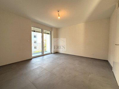 Superbe Appartement 3,5 pièces avec grand balcon-terrasse de 40m2 au 2ème étage image 8