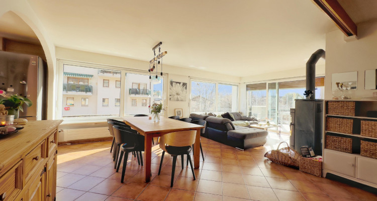 Appartement de 5.5 pièces au centre de Fully image 3