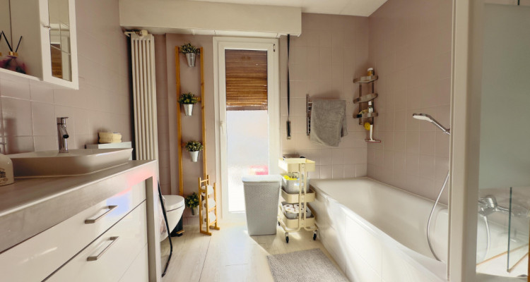 Appartement de 5.5 pièces au centre de Fully image 7