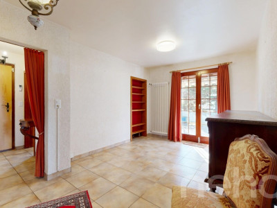 Maison 5.5pces avec vue Alpes, projet de rénovation complet disponible image 10