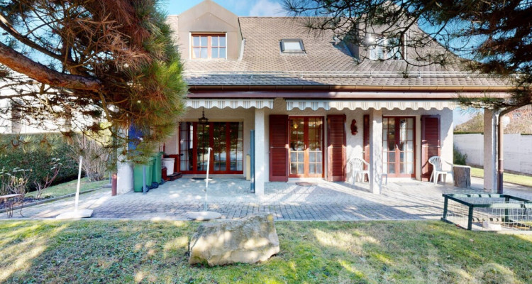 Maison 5.5pces avec vue Alpes, projet de rénovation complet disponible image 4