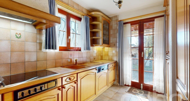 Maison 5.5pces avec vue Alpes, projet de rénovation complet disponible image 12