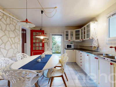 Maison de caractère avec vue panoramique sur le Léman et les Alpes image 10