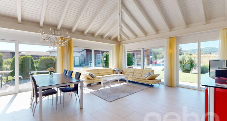 Elegantes Einfamilienhaus mit Garten und Carport für Wohnmobil image 7