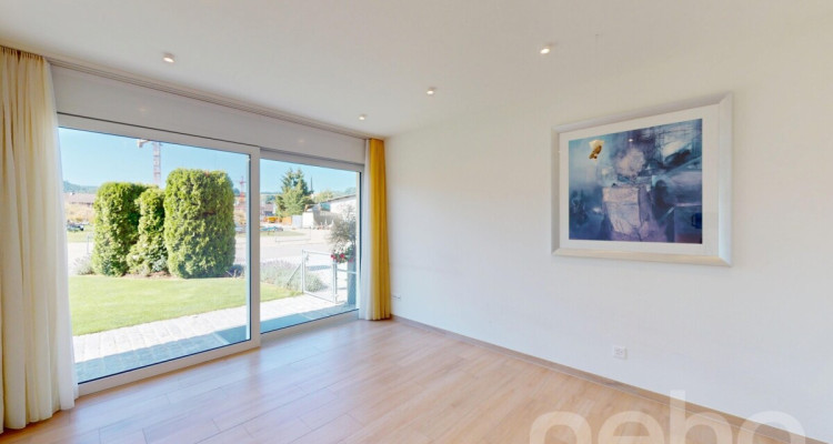 Elegantes Einfamilienhaus mit Garten und Carport für Wohnmobil image 9