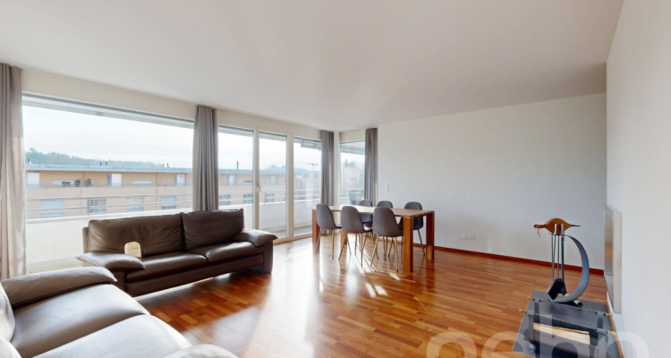 Appartement lumineux avec double salle de bains ? Situation idéale image 2