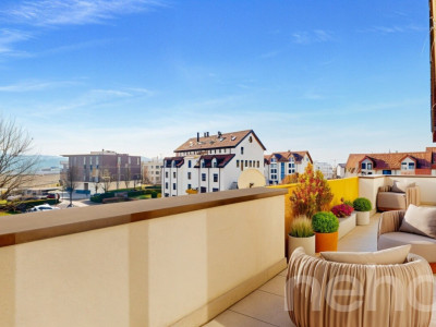 Duplex en attique lumineux avec vue dégagée, sans vis-à-vis image 3