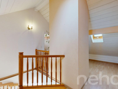 Duplex en attique lumineux avec vue dégagée, sans vis-à-vis image 10