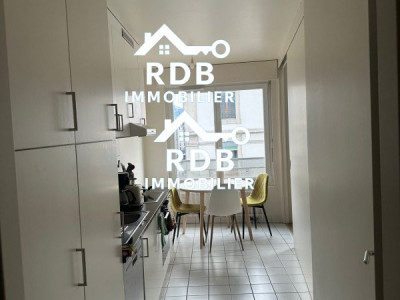 Appartement de 4 pièces au 5ème étage situé à Genève 1205 image 5