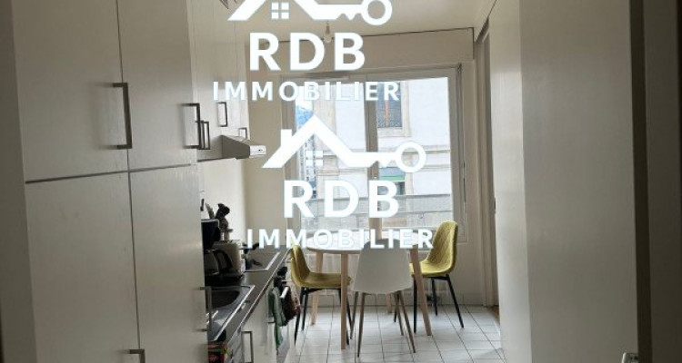 Appartement de 4 pièces au 5ème étage situé à Genève 1205 image 5