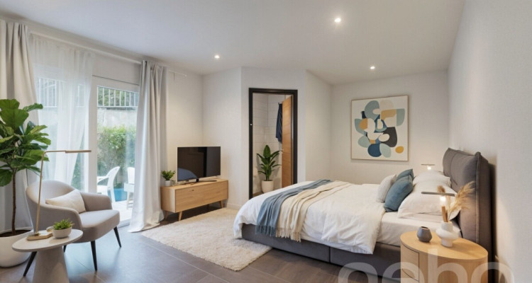 Deux maisons sur cette magnifique parcelle avec vue sur le lac! image 10