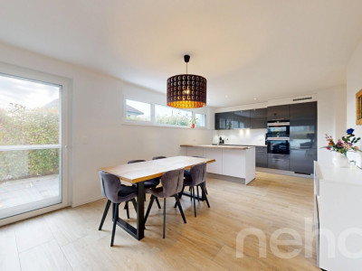 4.5 pièces baigné de lumière avec jardin, au coeur du village image 2