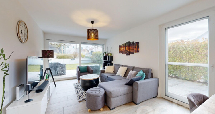 4.5 pièces baigné de lumière avec jardin, au coeur du village image 4