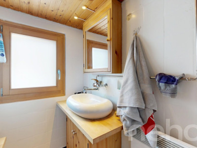 Une ferme atypique à réinventer, au c?ur de la Gruyère image 11