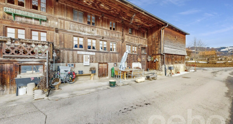 Une ferme atypique à réinventer, au c?ur de la Gruyère image 2