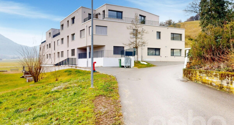 Moderne Attikawohnung mit grosser Südterrasse image 3