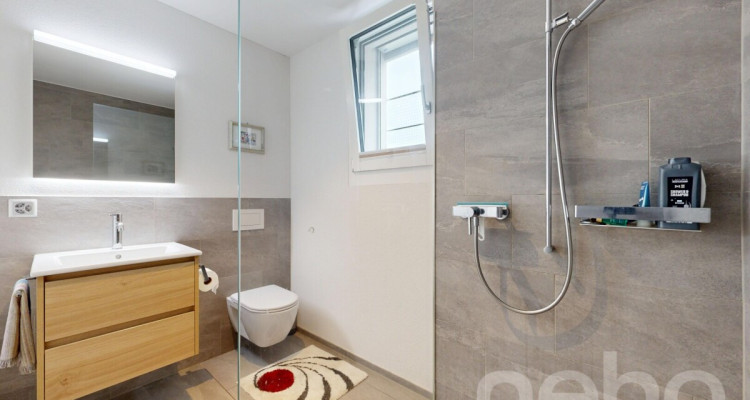 Moderne Attikawohnung mit grosser Südterrasse image 11