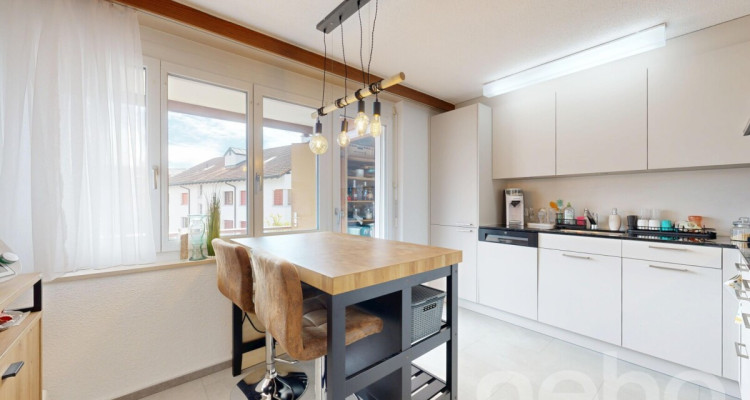 4.5-Zimmer-Wohnung mit Balkon und zwei Garagenplätzen in Sevelen image 5