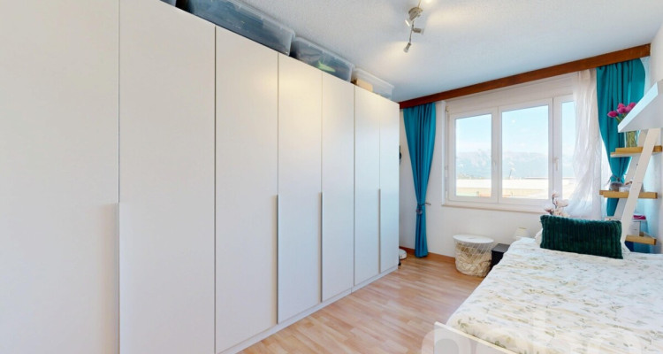 4.5-Zimmer-Wohnung mit Balkon und zwei Garagenplätzen in Sevelen image 8