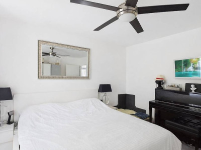 Appartement 60m2 2,5p à 2200fr image 4