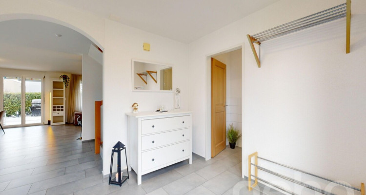 Einfamilienhaus mit 5.5 Zimmern und viel Privatsphäre image 2