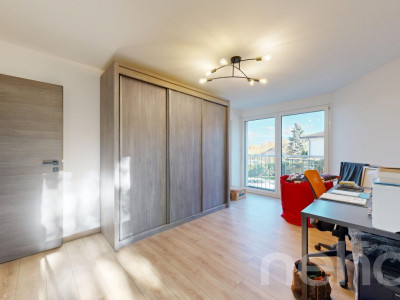 Élégant 4,5 pièces, lumière et vue époustouflante image 8