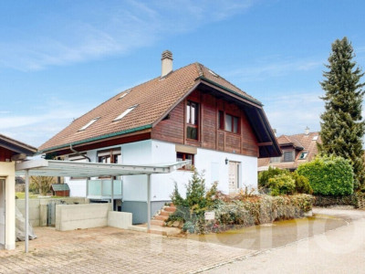 Einfamilienhaus im ruhigen Familienquartier mit grossem Umschwung image 1