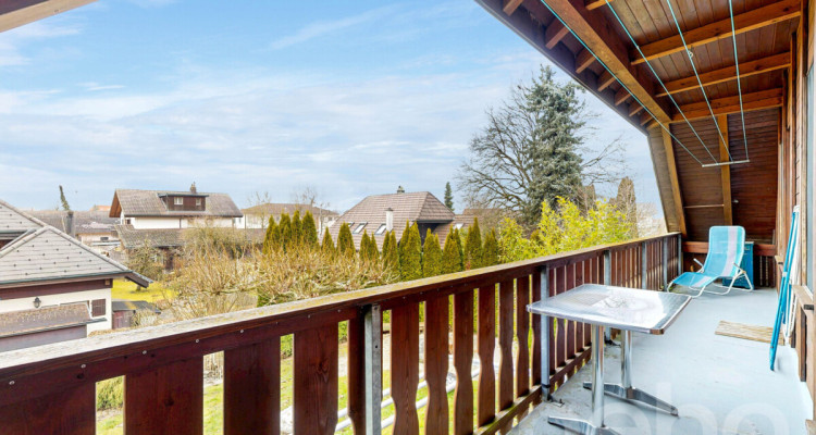 Einfamilienhaus im ruhigen Familienquartier mit grossem Umschwung image 12