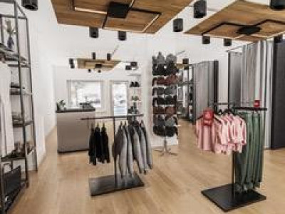 Surface commerciale centre-ville image 4