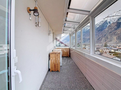 Véritable attique , belles finitions, exellent état image 11