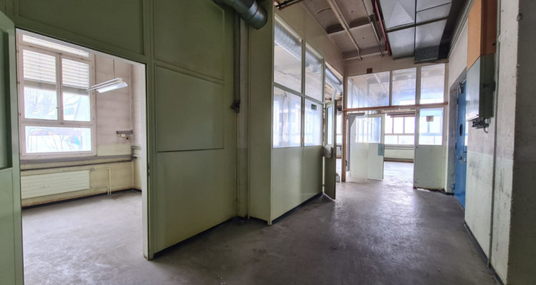 Surface industrielle et commerciale image 3