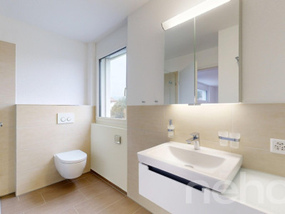 Lichtdurchflutetes 6.5-Zimmerhaus in ruhiger Lage image 9