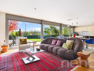 Stilvolle Doppelhaushälfte mit Garten und Weitblick in Reinach image 5