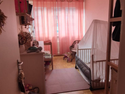 GENÈVE CENTRE – 4 PIÈCES AVEC BALCON & BOX FERMÉ image 6