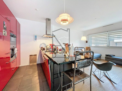 Modern 3.5-Room Apartment in Saint-Sulpice, Suisse image 7