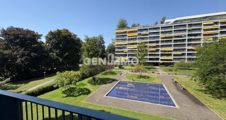 Appartement 5 pièces traversant image 1