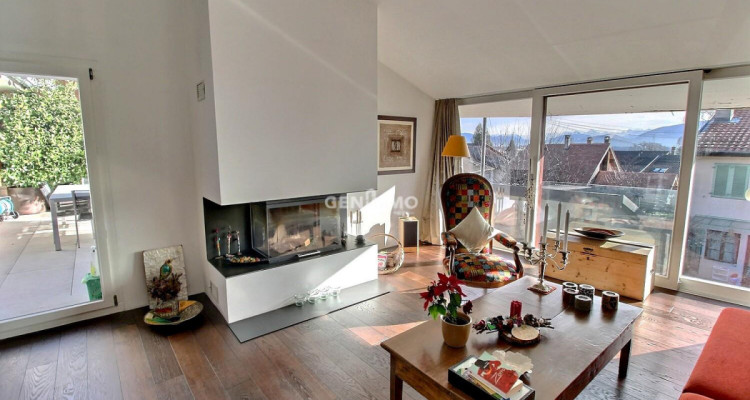 Appartement triplex avec studio indépendant image 1