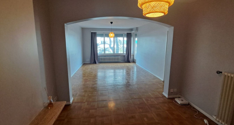 Magnifique très grand 3.5 pièces Florissant quartier prisé de Genève  image 3