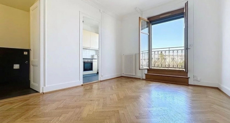 Très joli 2 pièces Hypercentre de Genève image 2