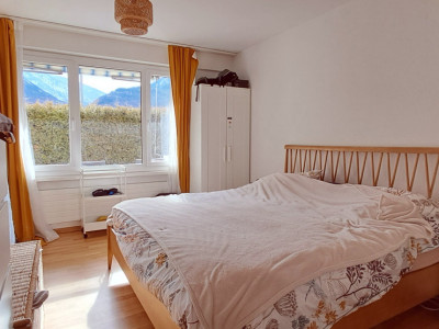 SIERRE - Charmant 2.5 pièces avec terrasse ensoleillée  image 2