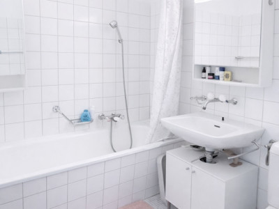 SIERRE - Charmant 2.5 pièces avec terrasse ensoleillée  image 3