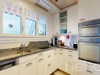 Grosszügige Attikawohnung mit Blick auf die Alpen image 3