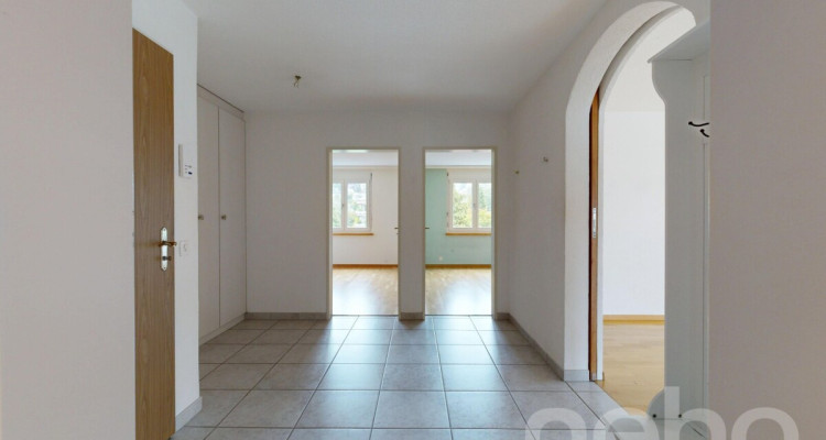 Attraktive 4.5-Zimmer-Wohnung mit Balkon an ruhiger Lage in Widen image 8