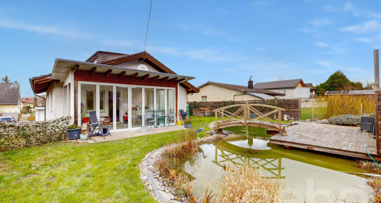 Einfamilienhaus mit grossem Garten, Wintergarten und Teich image 2