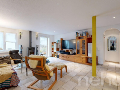 Grosszügiges Doppel-EFH mit Einliegerwohnung & Weitsicht image 3